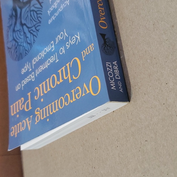 2/$8 ☤ Overcoming Acute and Chronic Pain paperback book 📚 - Picture 7 of 15